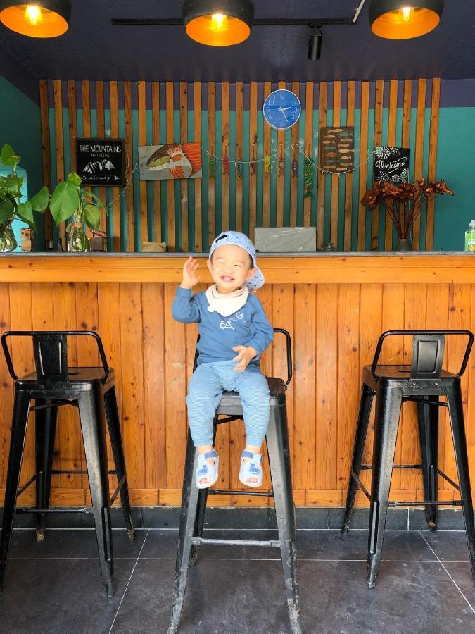 2Stones Cat Ba Homestay Chan Chau エクステリア 写真